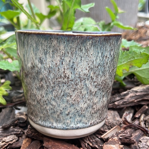 Beautiful Handcrafted Potters Mug - Picture 2 of 4